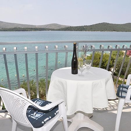 Apartments Pralija Mile Zaboric Δωμάτιο φωτογραφία