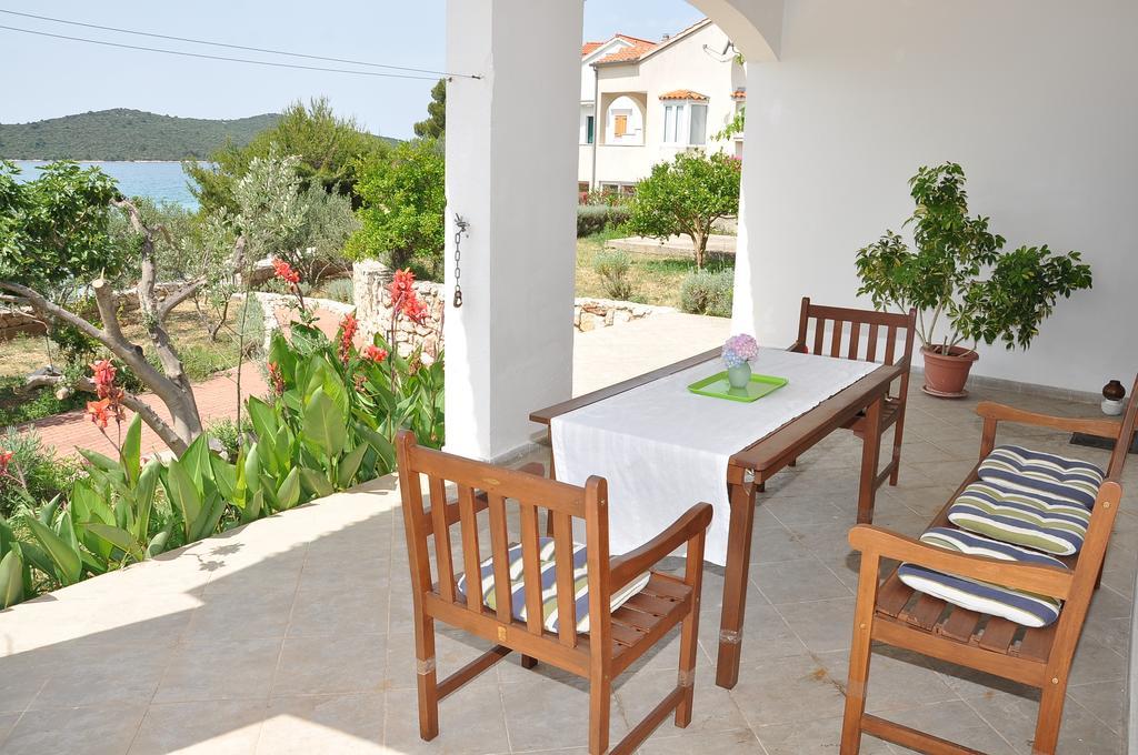 Apartments Pralija Mile Zaboric Δωμάτιο φωτογραφία