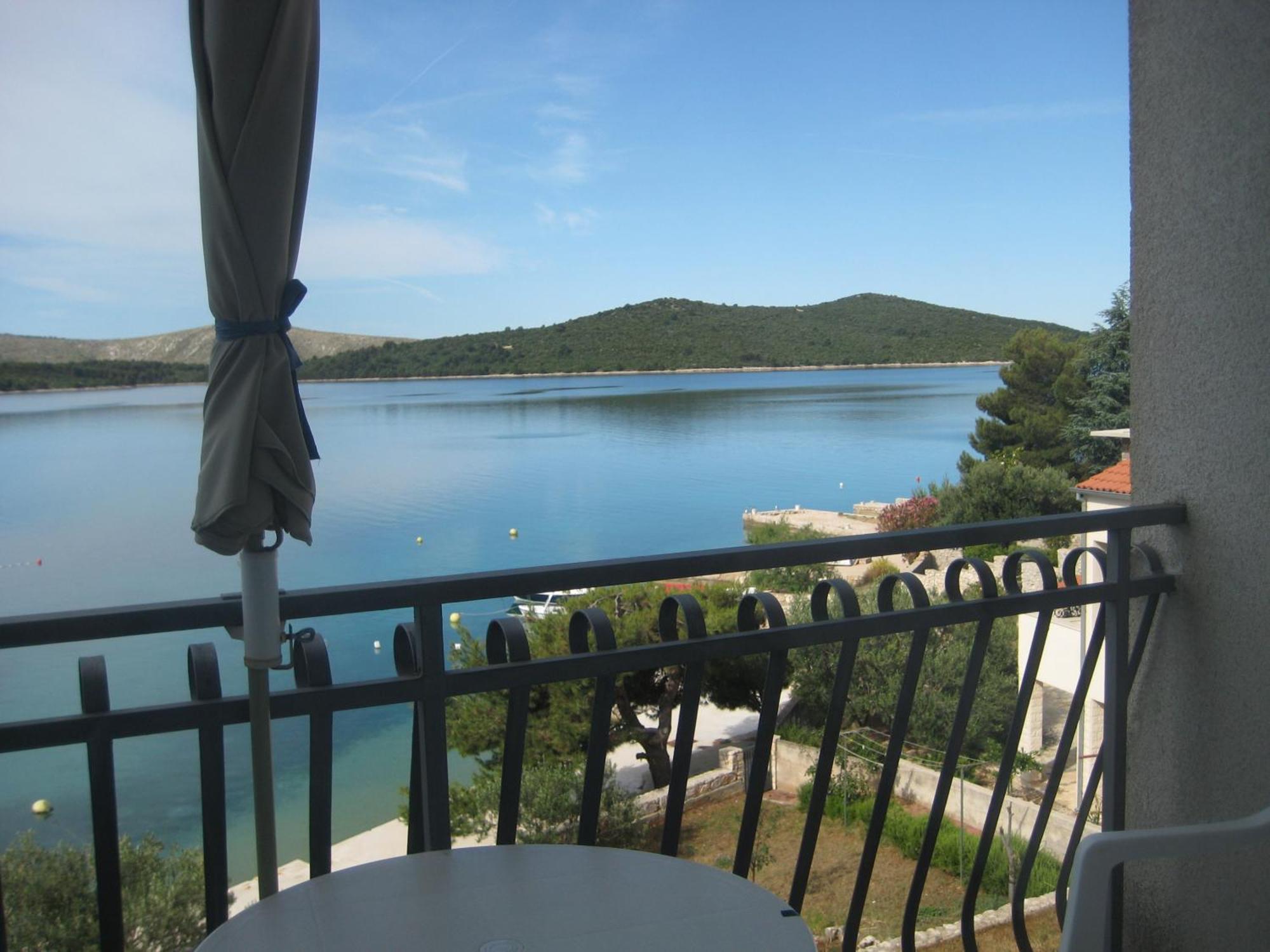 Apartments Pralija Mile Zaboric Εξωτερικό φωτογραφία