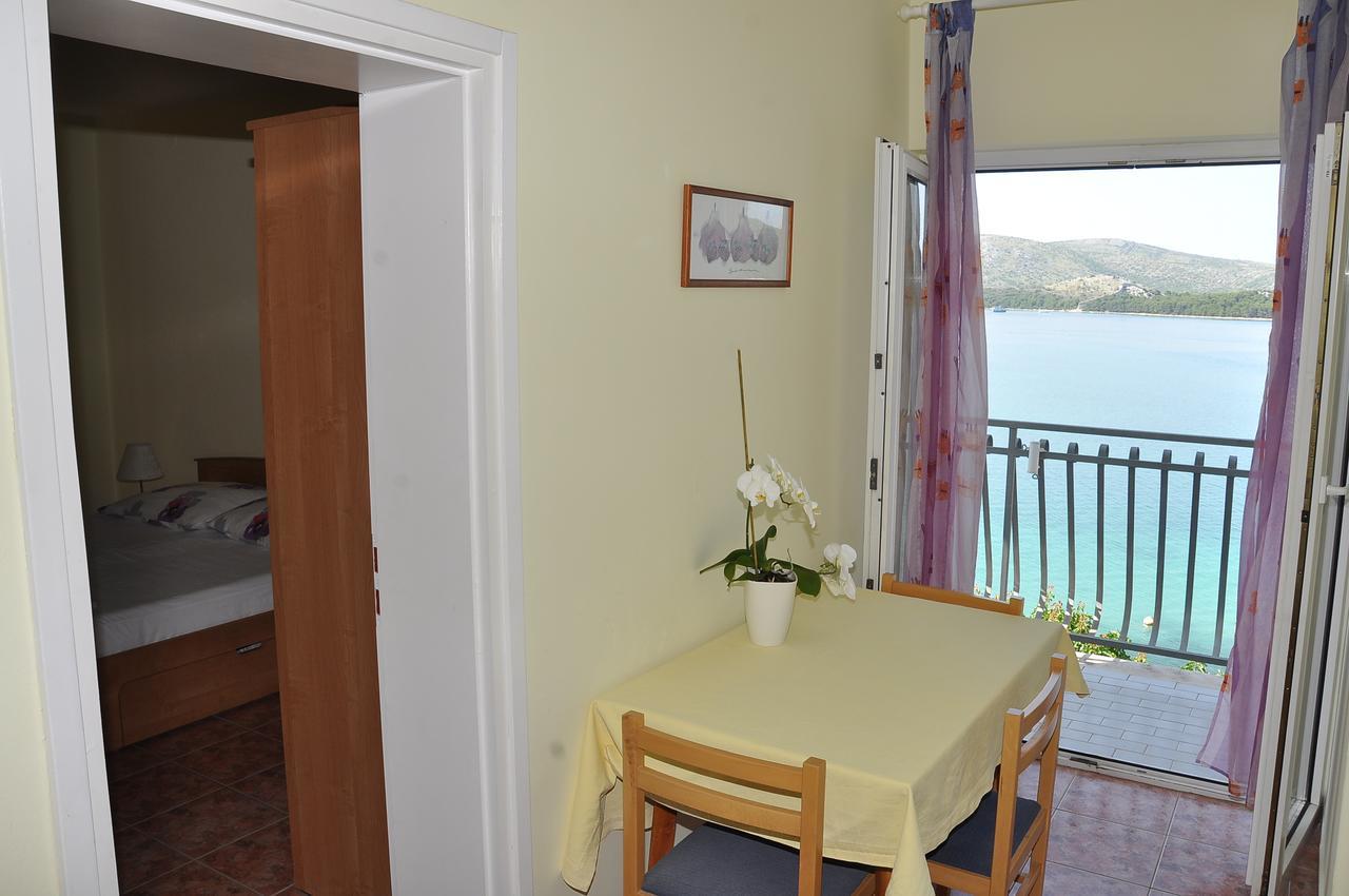 Apartments Pralija Mile Zaboric Εξωτερικό φωτογραφία